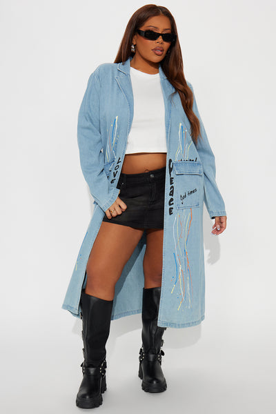 https://cdn.shopify.com/s/files/1/0293/9277/files/09-09-25_S4_22_SP5401_LightBlueWash_JP_IM_10-35-51_PLUS_0844_PXF.jpg?v=1757639588&with=400&height=600