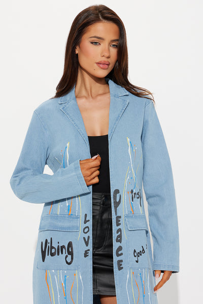 https://cdn.shopify.com/s/files/1/0293/9277/files/10-07-24_S1_25_SP5401_LightBlueWash_CXB_IM_13-08-26_149328_PXF.jpg?v=1728419733&with=400&height=600